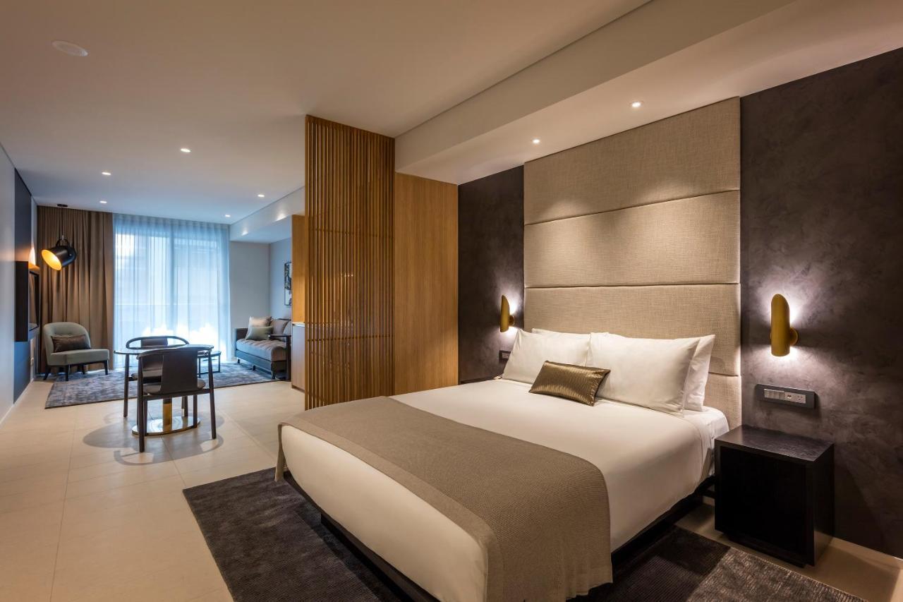Skye Suites Сидни Екстериор снимка A bedroom at the hotel